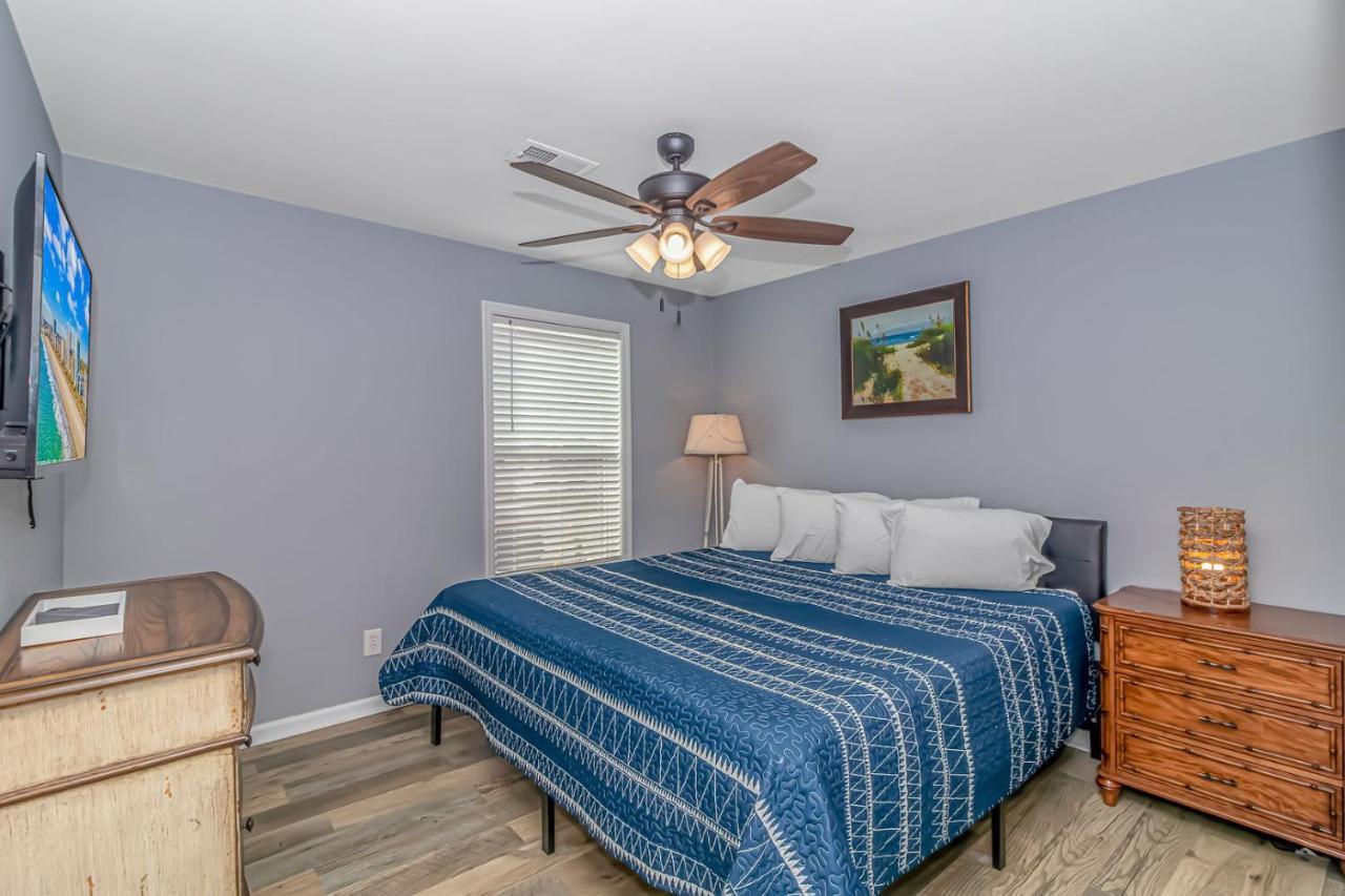 125 Atlantic Avenue Unit G1 - Pet Friendly! Walk To The Beach And Pier! 2Br -1Ba - Sleeps 6 Guests! Myrtle Beach Dış mekan fotoğraf